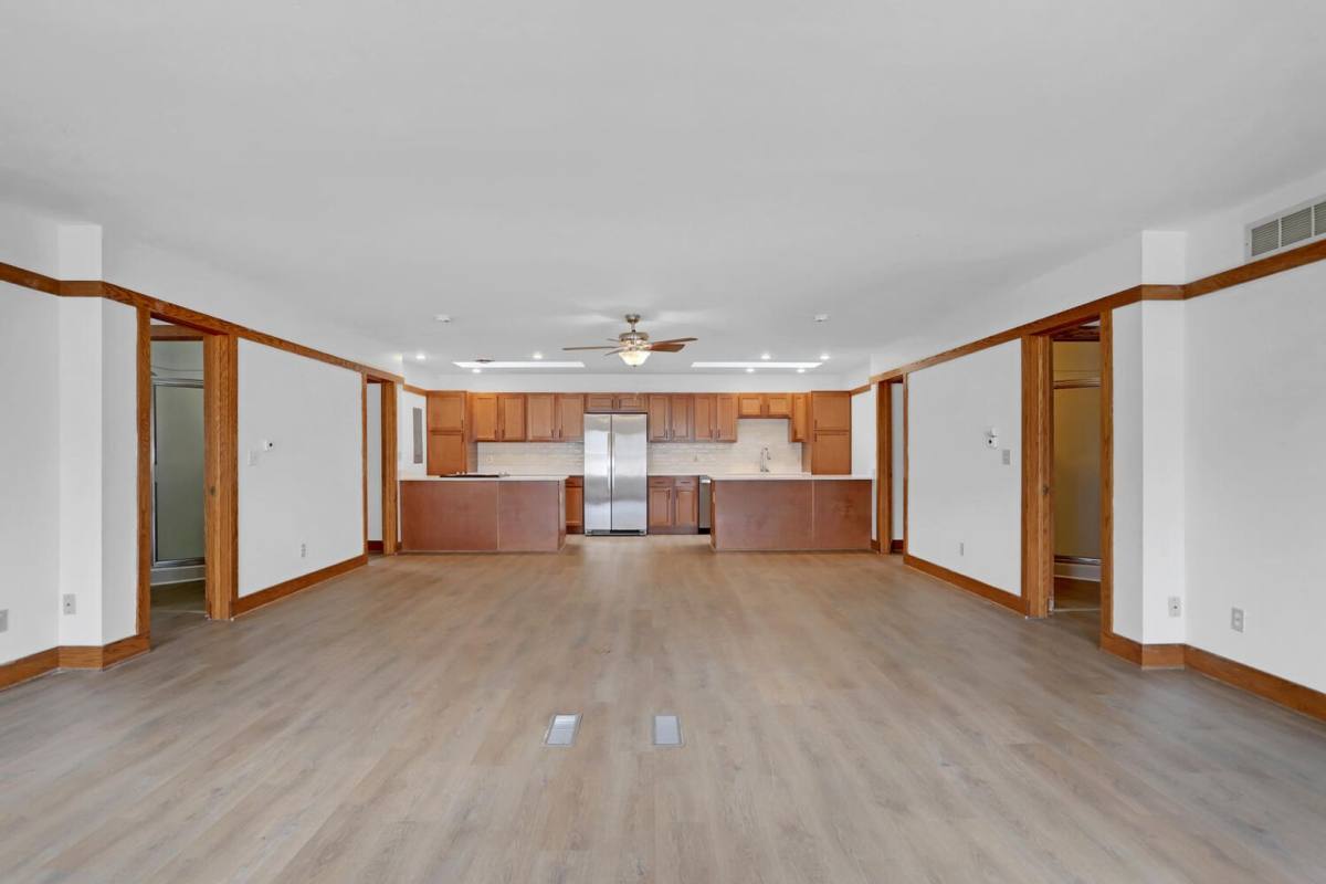 Apartment for rent at 206 W William #A, Champaign, IL 61820