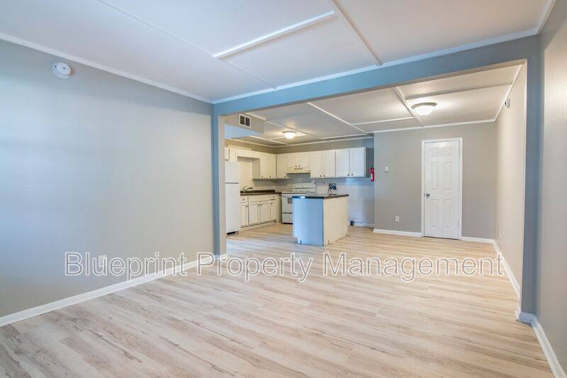 Apartment for rent at 7721 1st Ave S, Birmingham, AL 35206