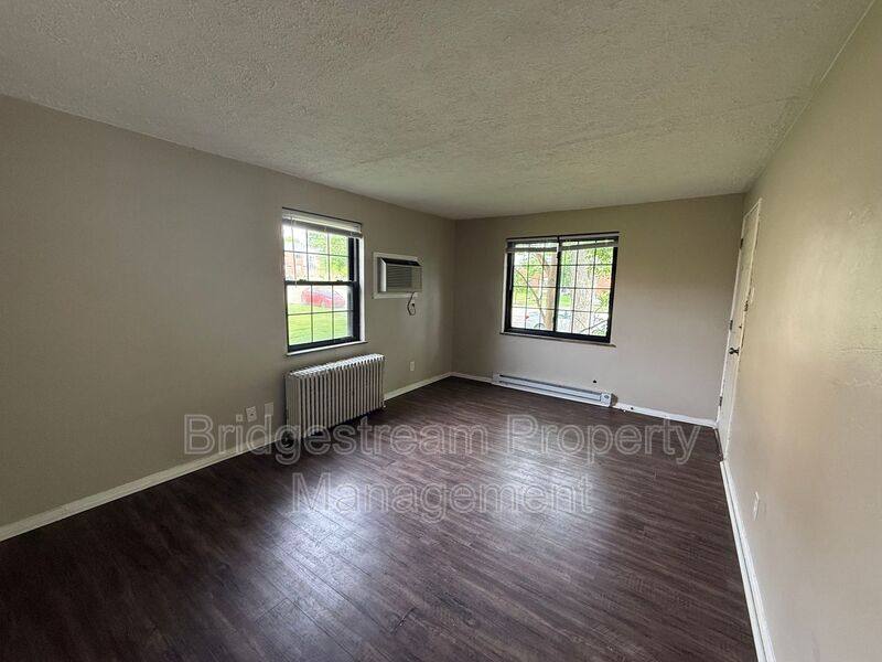 Apartment for rent at 538 Forrer Blvd, Dayton, OH 45419