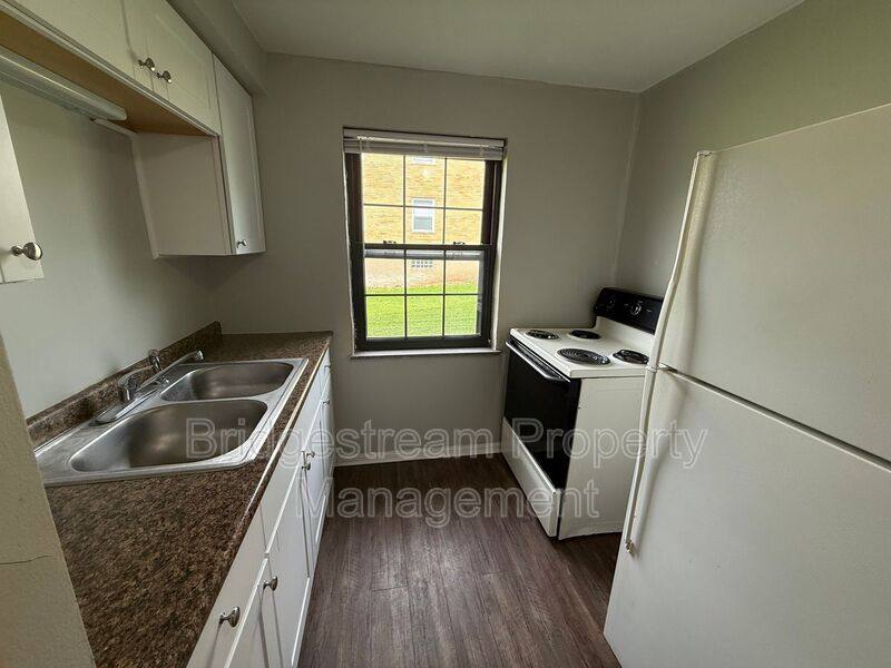 Apartment for rent at 538 Forrer Blvd, Dayton, OH 45419