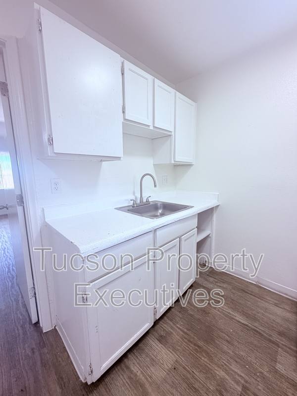 Apartment for rent at 219 W Fort Lowell Rd #109, Tucson, AZ 85705