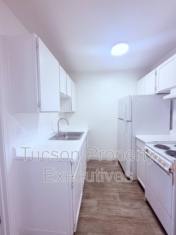 Apartment for rent at 219 W Fort Lowell Rd #109, Tucson, AZ 85705