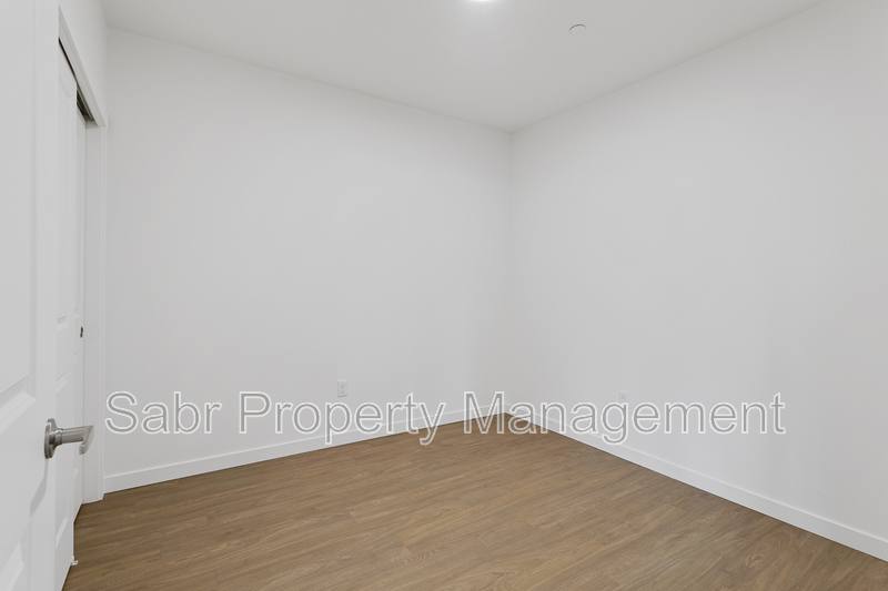Apartment for rent at 9917 NE 13th Ave, Vancouver, WA 98686