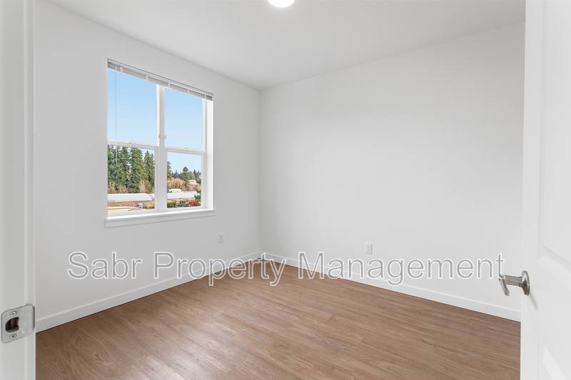 Apartment for rent at 9917 NE 13th Ave, Vancouver, WA 98686