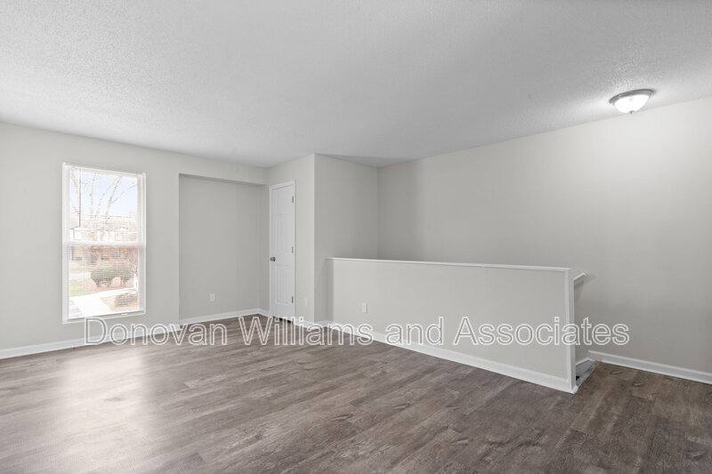 Apartment for rent at 4620 Central Ave, Charlotte, NC 28205