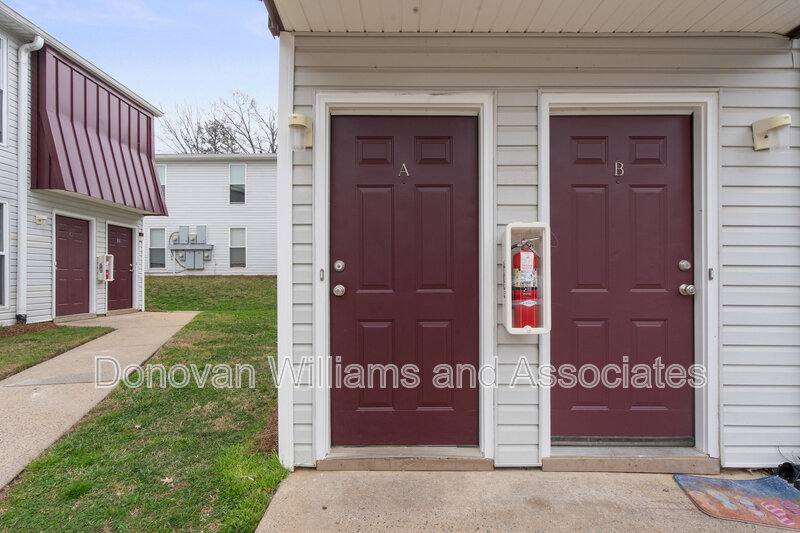 Apartment for rent at 4620 Central Ave, Charlotte, NC 28205