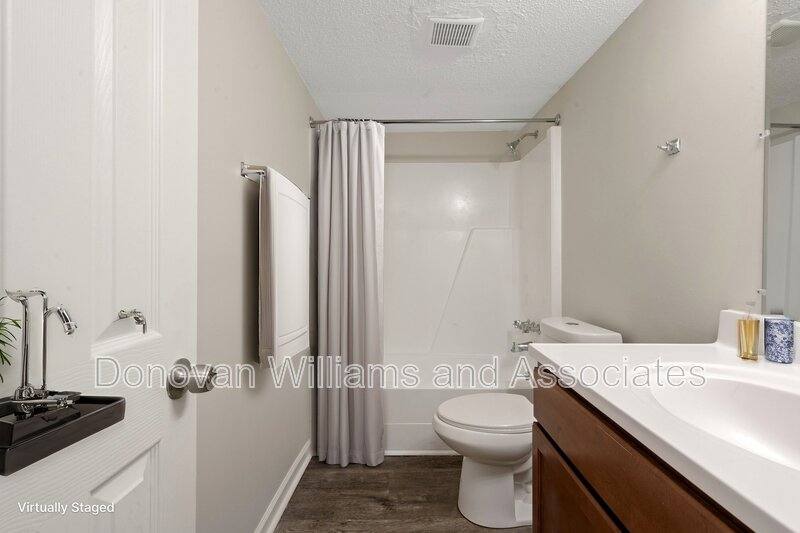 Apartment for rent at 4620 Central Ave, Charlotte, NC 28205