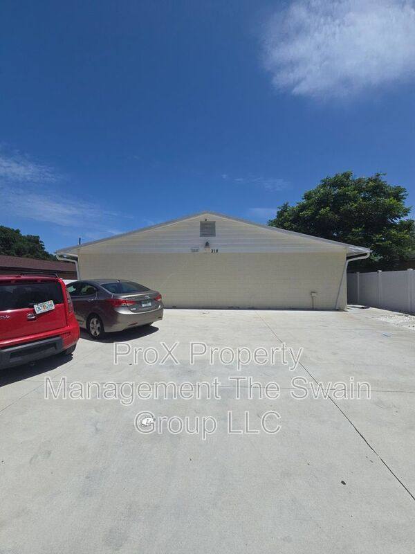 Apartment for rent at 218 Florida Ave, Dundee, FL 33838