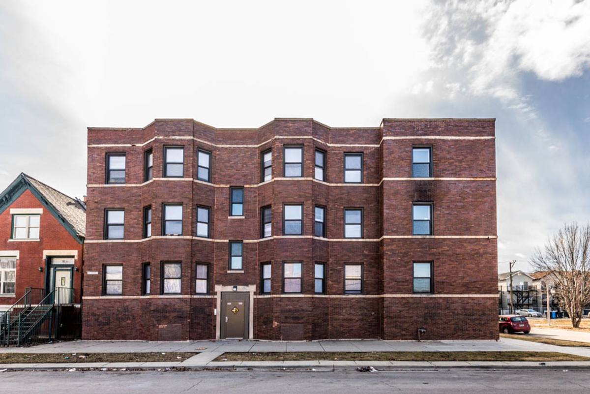 Apartment for rent at 705 S Lawndale Ave, Chicago, IL 60624