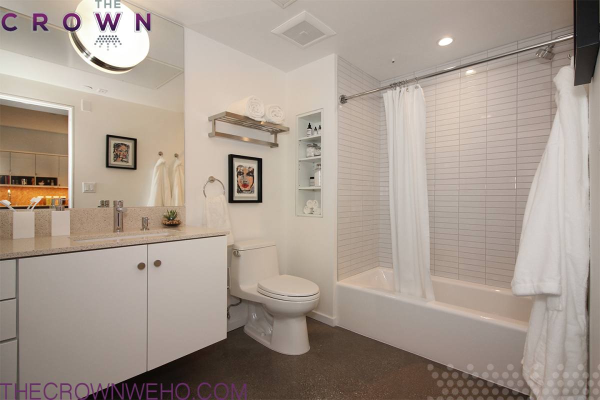 Apartment for rent at 8350 Santa Monica Blvd #309, West Hollywood, CA 90069