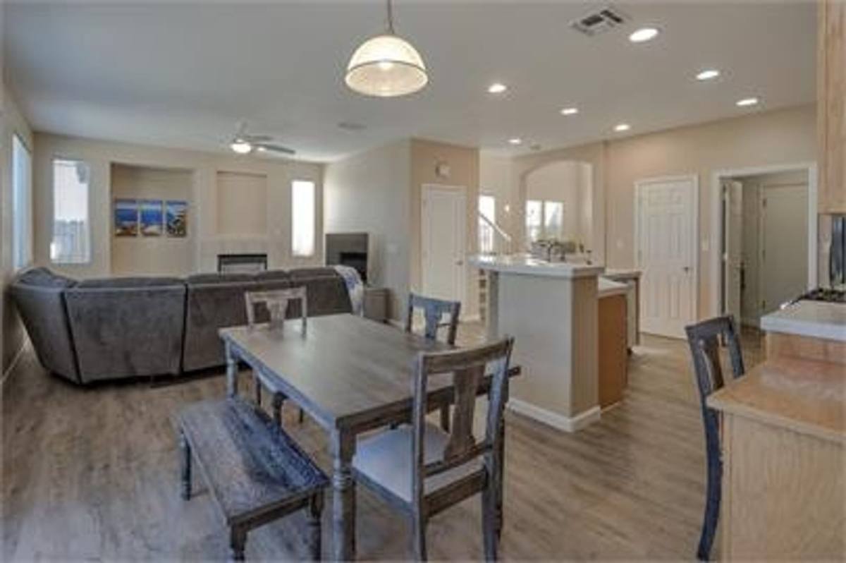 House for rent at 2124 Caravaggio Dr, Davis, CA 95618