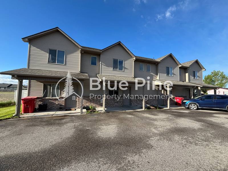 Townhouse for rent at 1512 N Stevens Dr #C, Idaho Falls, ID 83401