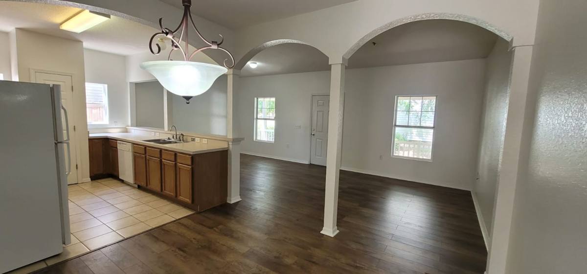House for rent at 1004 Park Central Circle, Groveland, FL 34736