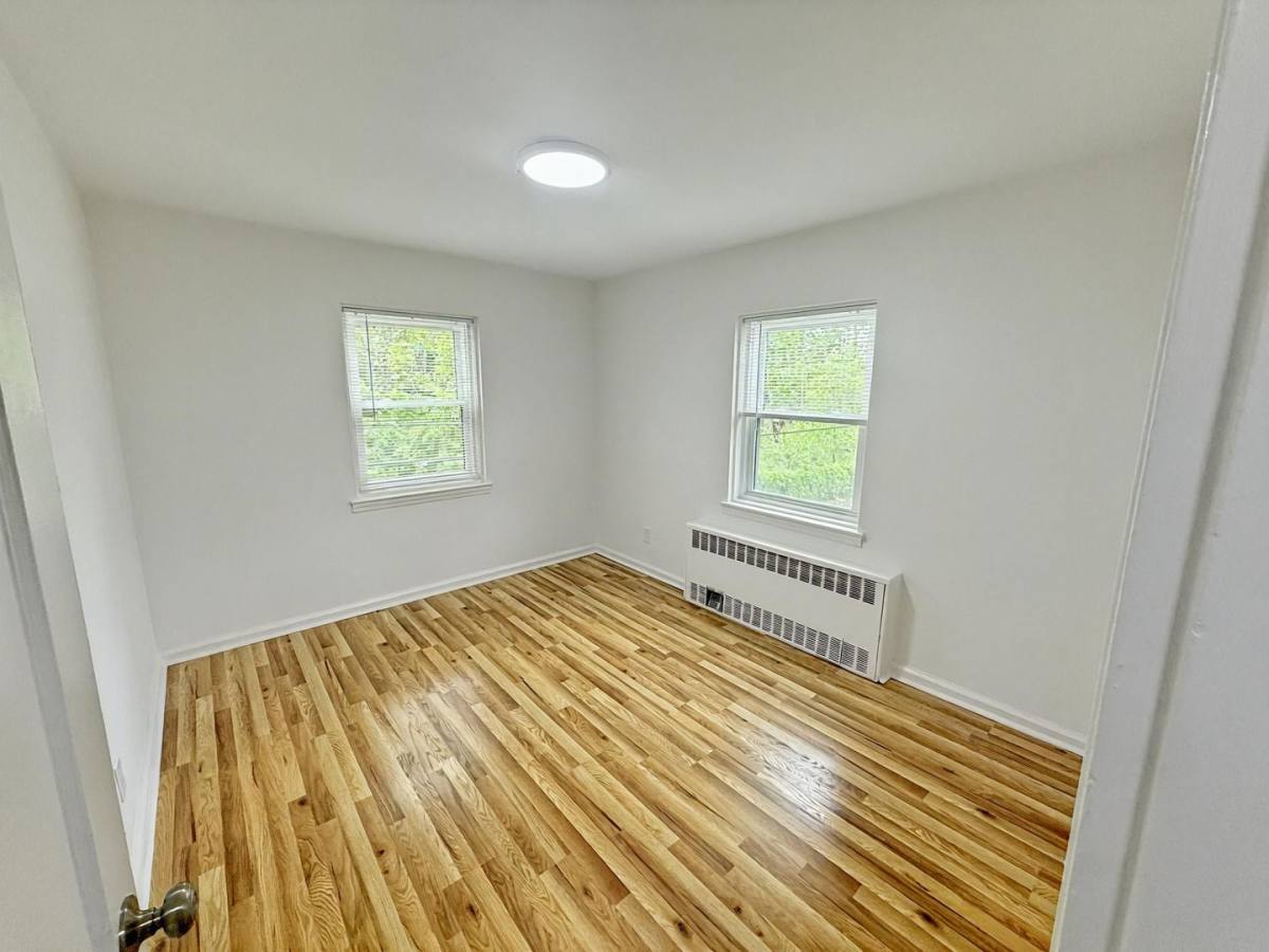 Apartment for rent at 83-144 Fairmont Ave, Kingston, NY 12401