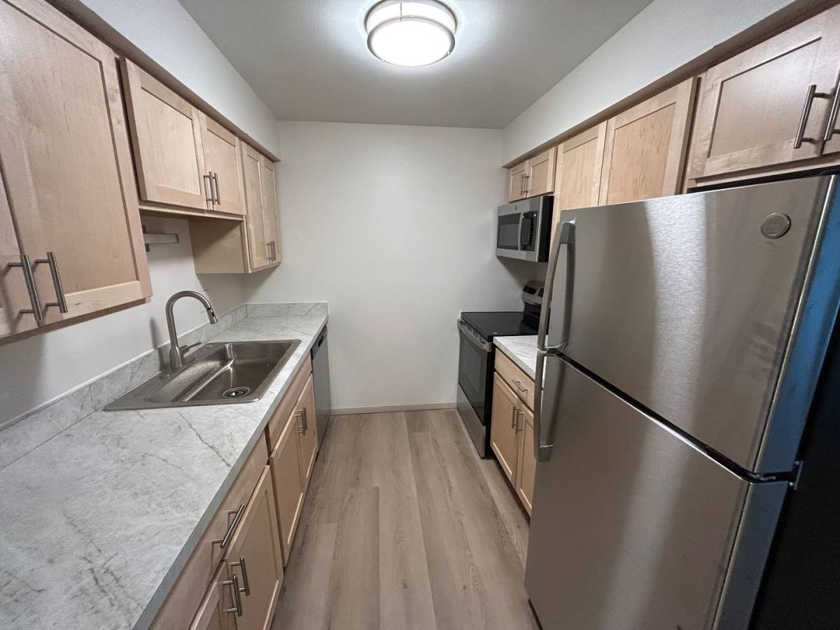 Apartment for rent at 2323 Woodrow Court, Appleton, WI 54915