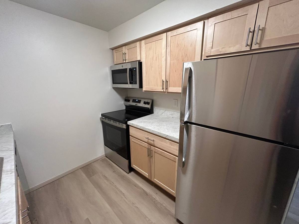 Apartment for rent at 2323 Woodrow Court, Appleton, WI 54915