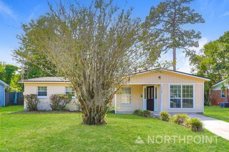 House for rent at 5524 Enchanted Dr, Jacksonville, FL 32244