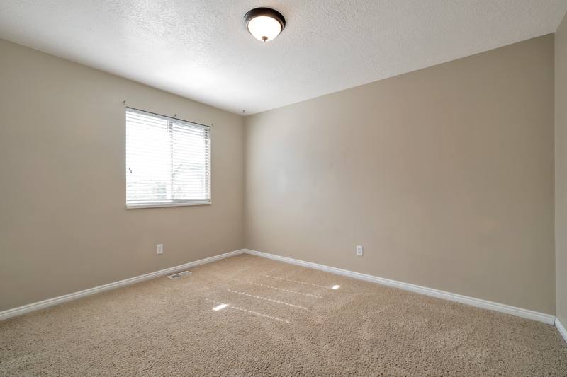 House for rent at 1691 N 25 E #1, Layton, UT 84041
