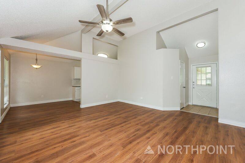 House for rent at 521 Jean Dr, Seagoville, TX 75159
