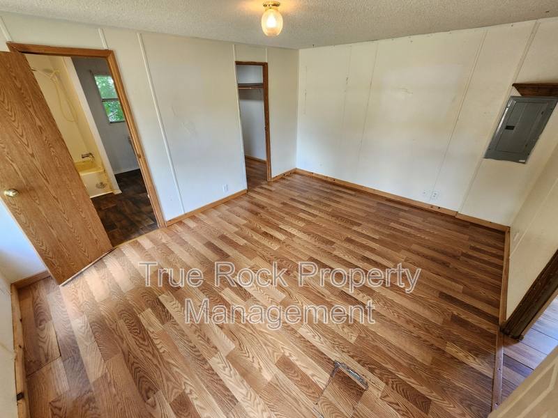 House for rent at 309 1 2 S Carey, Asher, OK 74826