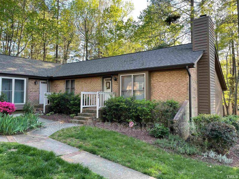 Townhouse for rent at 300 W Woodcroft Parkway #33D, Durham, NC 27713