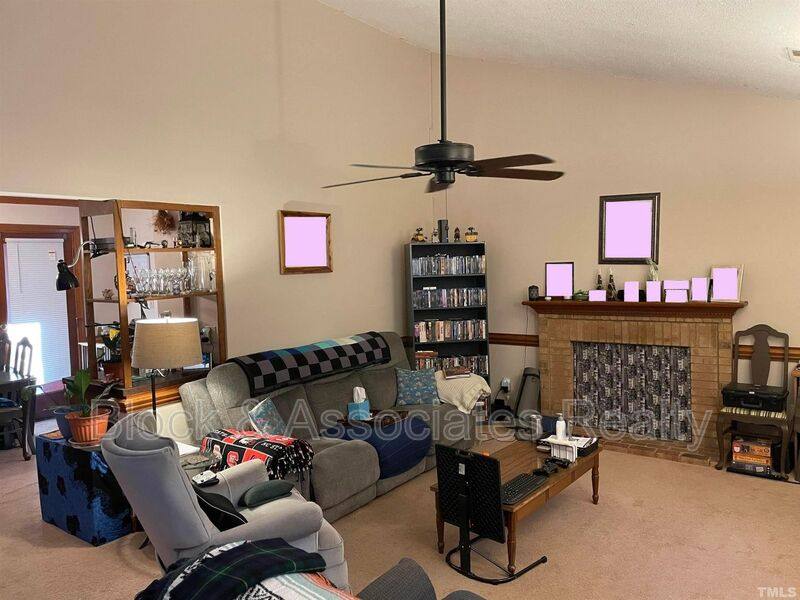 Townhouse for rent at 300 W Woodcroft Parkway #33D, Durham, NC 27713
