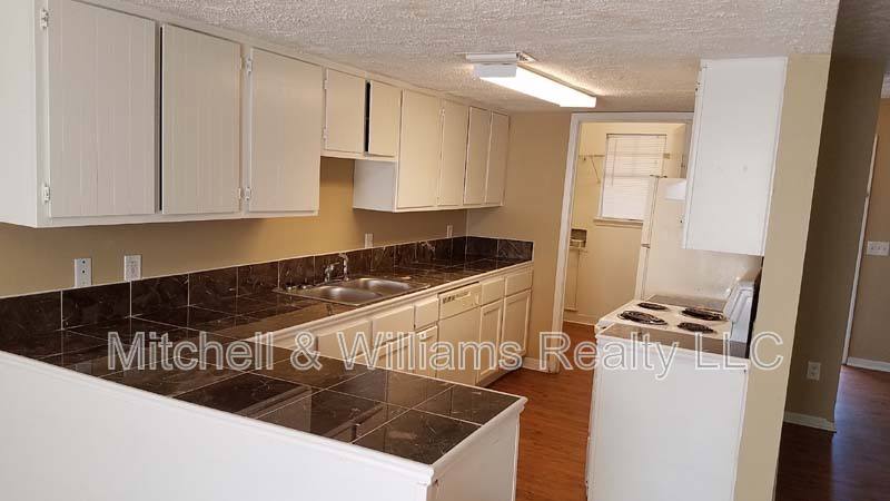 Apartment for rent at 1135 Caliente Dr #2, Jacksonville, FL 32211