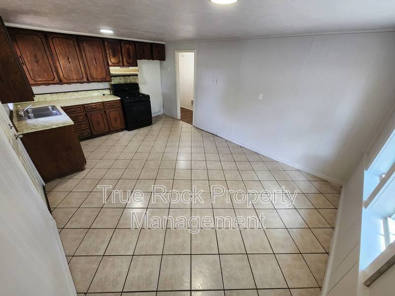 House for rent at 104 Osage St, Asher, OK 74826