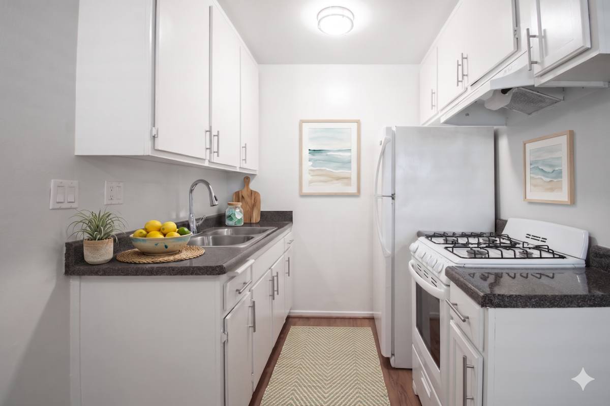 Apartment for rent at 227 Strand St, Santa Monica, CA 90405