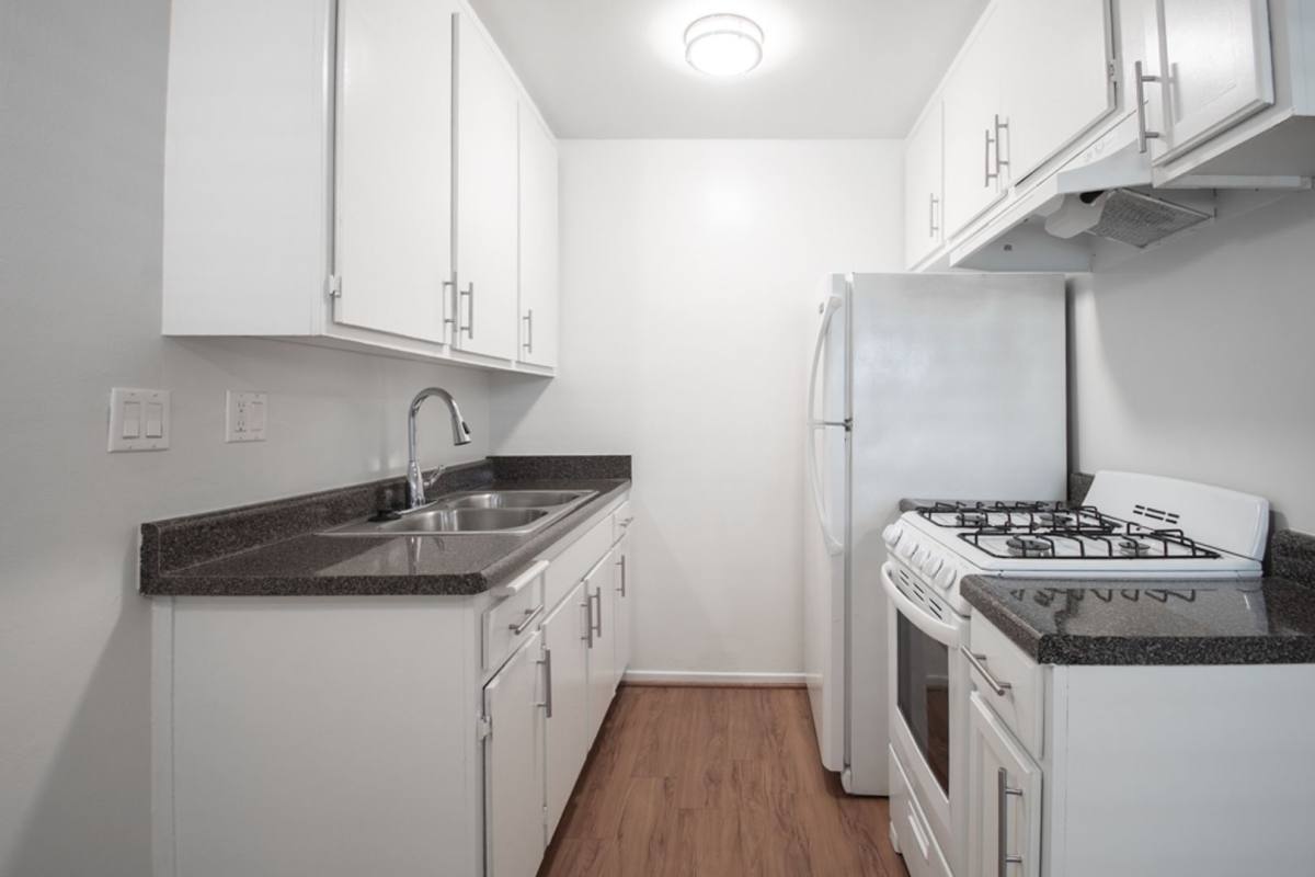 Apartment for rent at 227 Strand St, Santa Monica, CA 90405