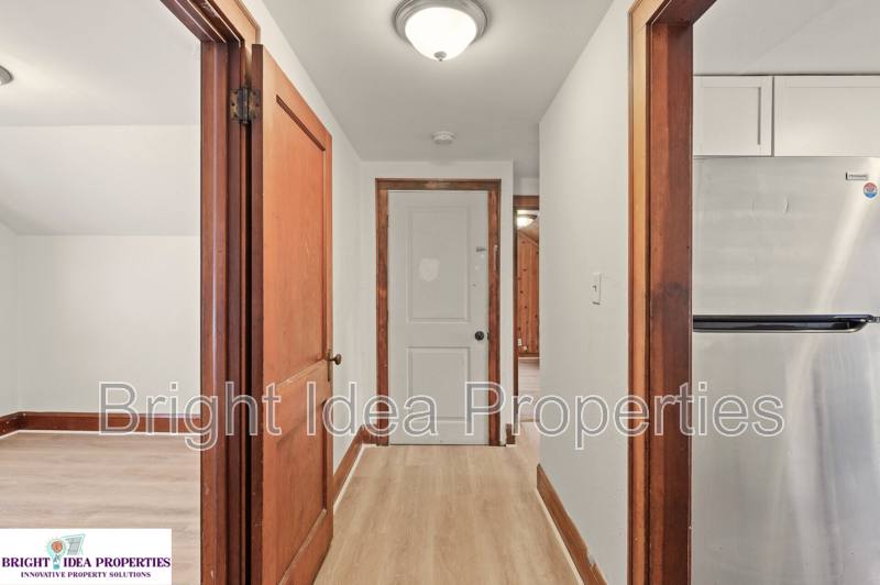 Apartment for rent at 969 Lawson Ave E #2, Saint Paul, MN 55106