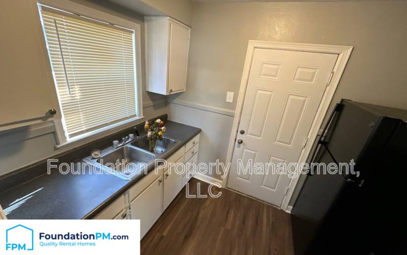 House for rent at 1409 Semmes St, Memphis, TN 38114