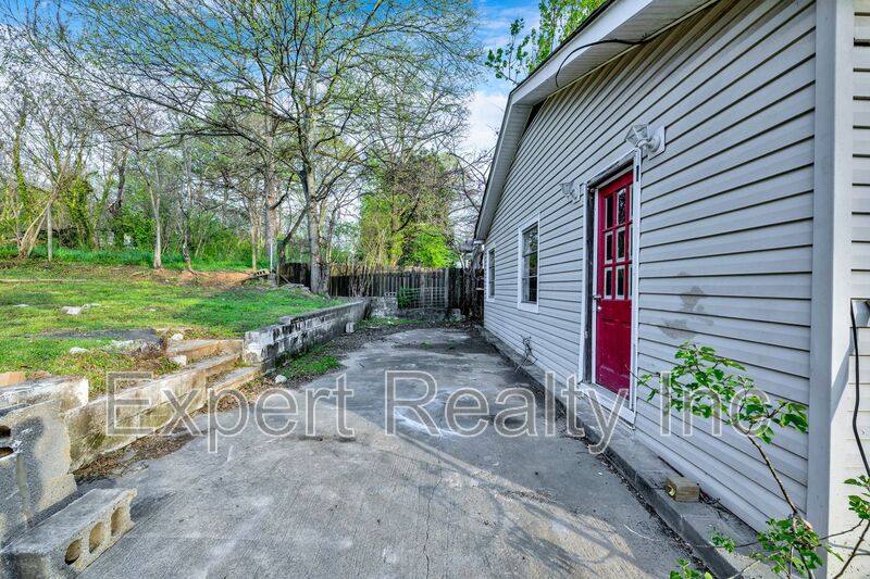 House for rent at 616 Rutledge Dr, Birmingham, AL 35228