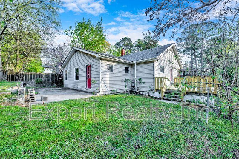 House for rent at 616 Rutledge Dr, Birmingham, AL 35228