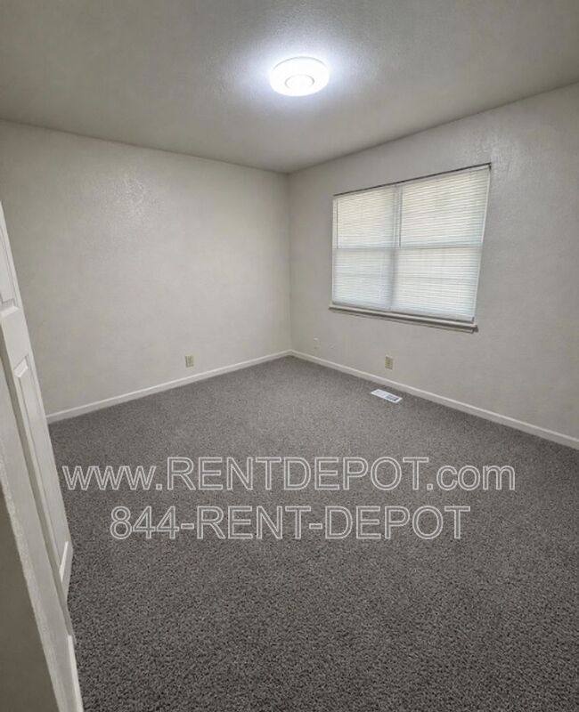 Townhouse for rent at 1411 Jeanette Ave, Evansville, IN 47714