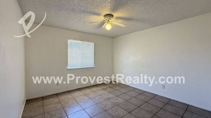 Apartment for rent at 20236 Pawhuska Rd #4, Apple Valley, CA 92307