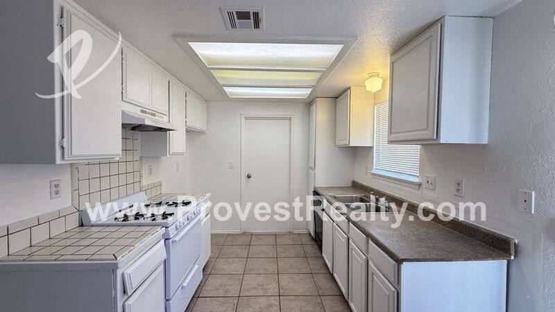 Apartment for rent at 20236 Pawhuska Rd #4, Apple Valley, CA 92307