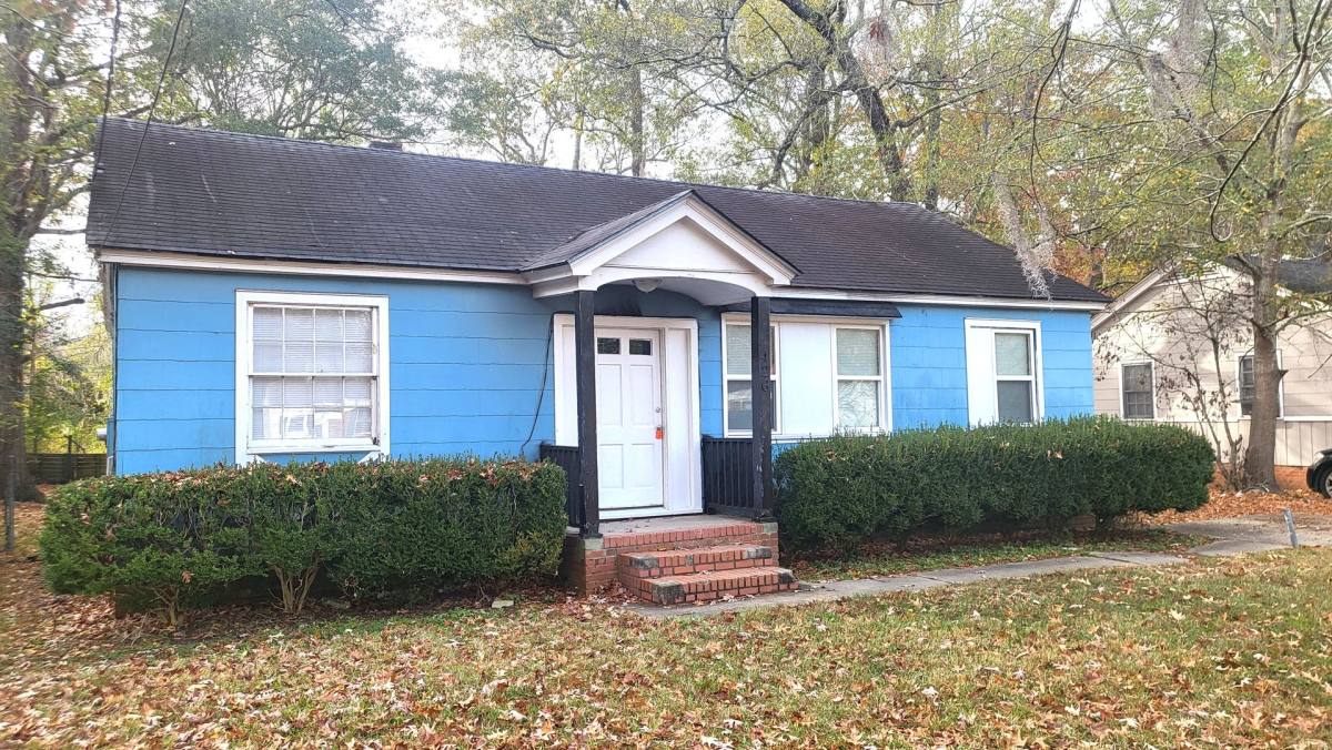 House for rent at 426 Robney Dr, Sumter, SC 29150