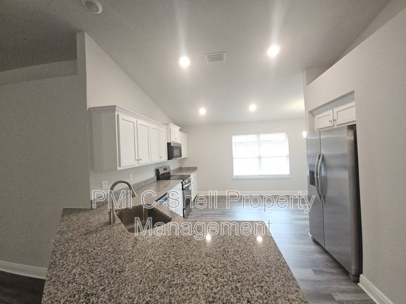 Condo for rent at 12115 Emerald Heights Lane, Pensacola, FL 32506