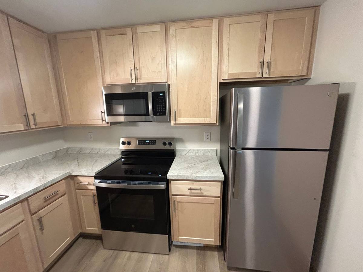 Apartment for rent at 25 Bluemound Court, Appleton, WI 54914
