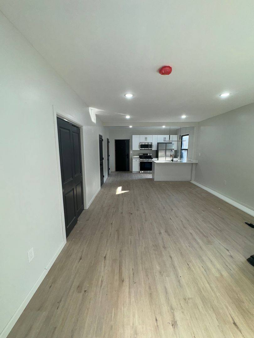 Apartment for rent at 124-128 Putnam St, Paterson, NJ 07524