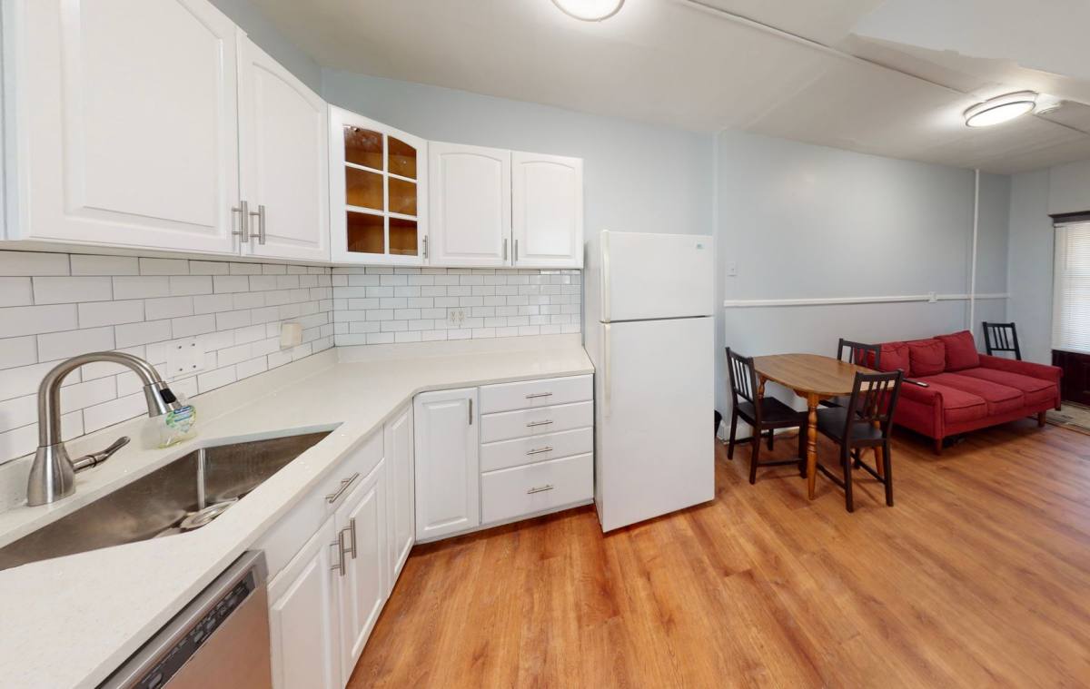 Apartment for rent at 56 Hillside Place, New Haven, CT 06511