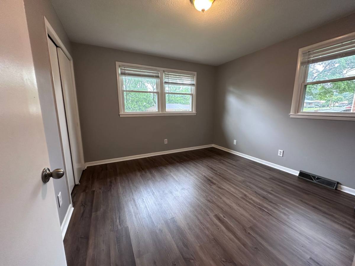 House for rent at 3304 Caywood Dr NW, Huntsville, AL 35810