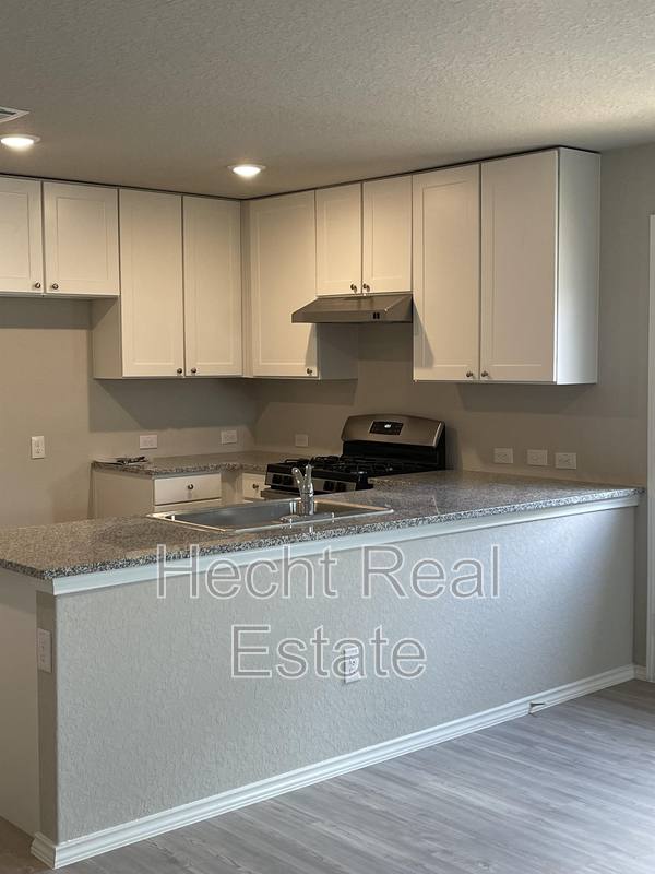 House for rent at 10754 Prusiner Rd, Converse, TX 78109