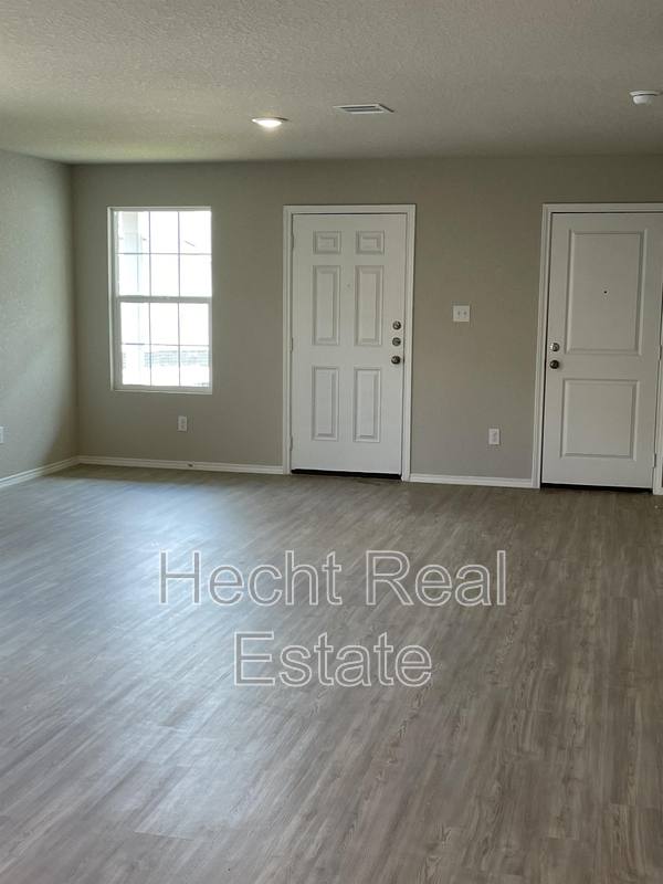 House for rent at 10754 Prusiner Rd, Converse, TX 78109