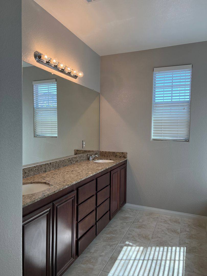 House for rent at 5981 Honeysuckle Ridge St, Las Vegas, NV 89148