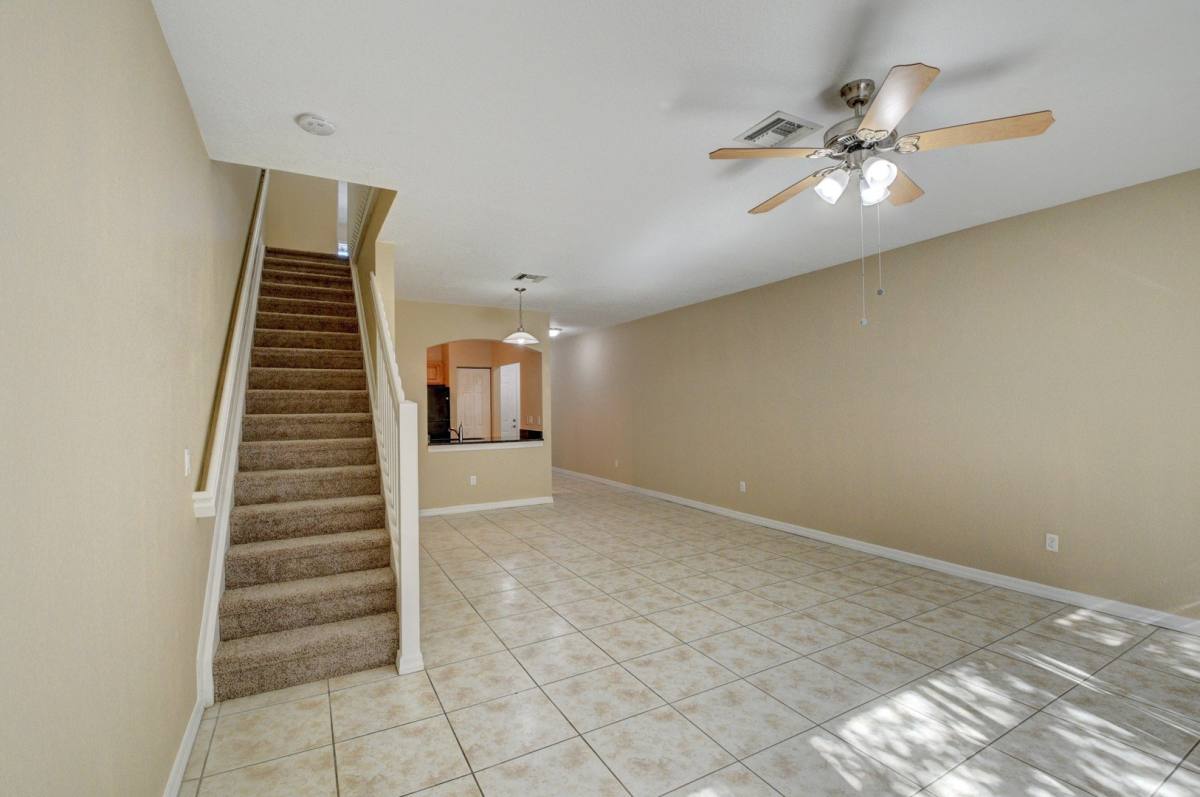 Apartment for rent at 100 Williams Court, Lake Worth, FL 33461