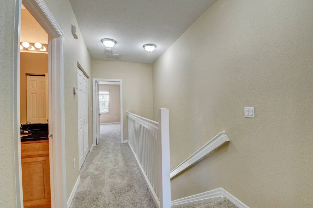 Apartment for rent at 100 Williams Court, Lake Worth, FL 33461