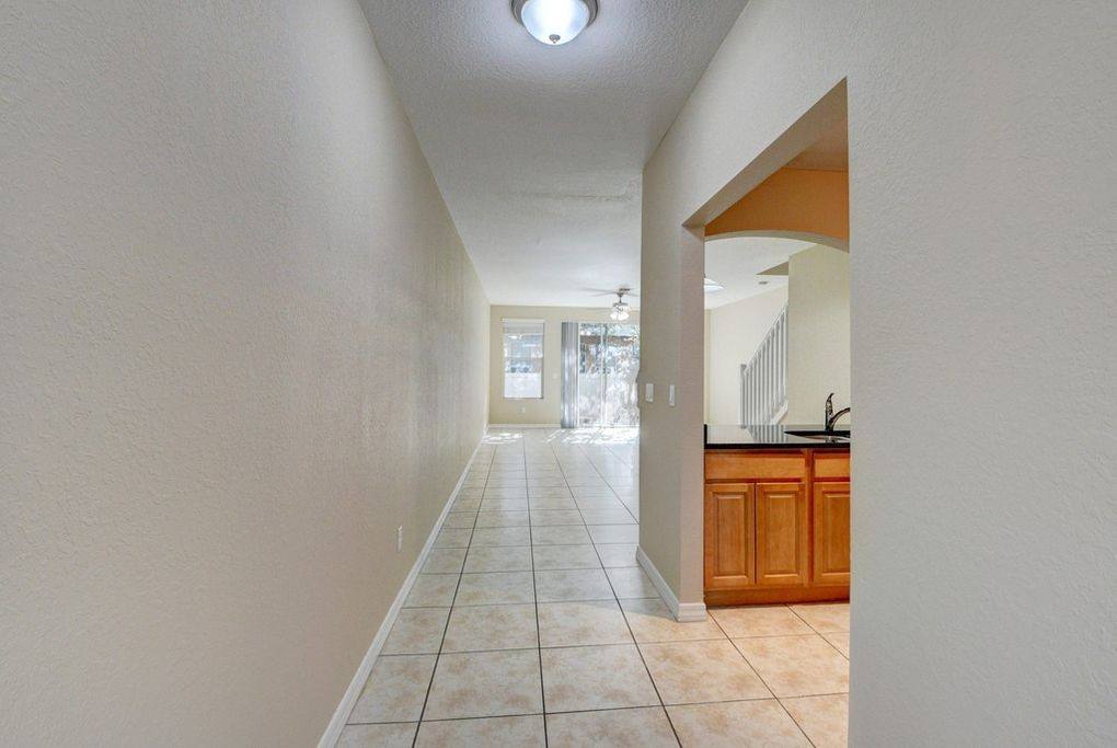 Apartment for rent at 100 Williams Court, Lake Worth, FL 33461