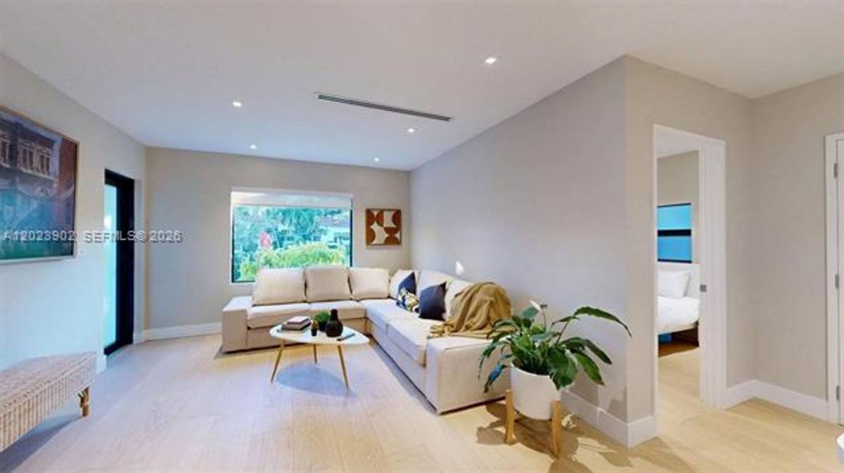 House for rent at 1277 SW 19th St, Miami, FL 33145